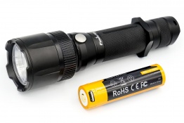 fd41-flashlight-with-battery
